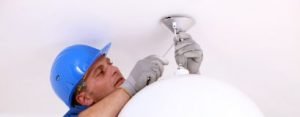 Hanging a lamp
